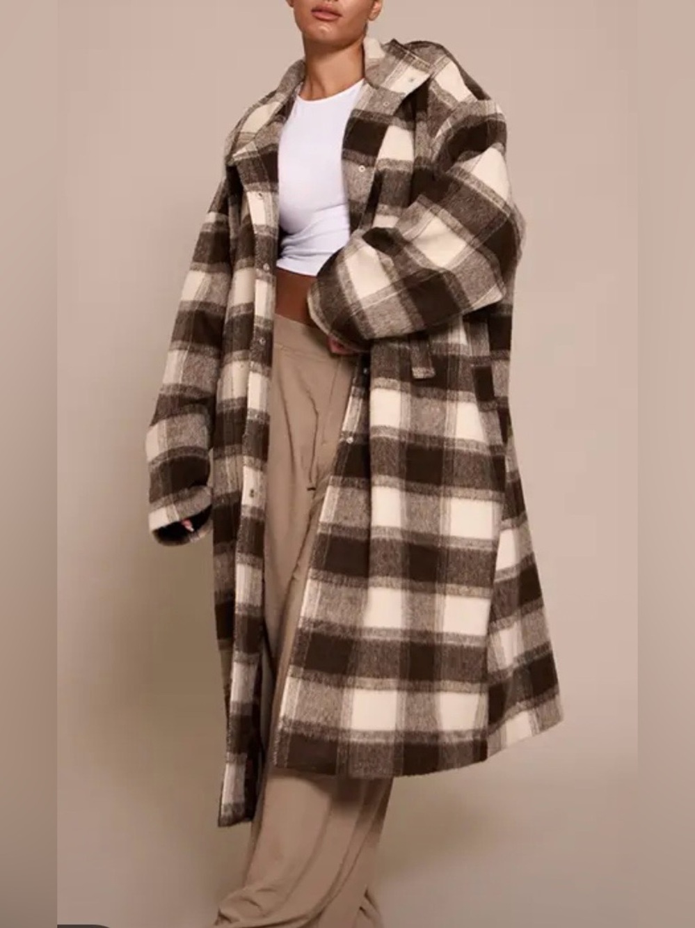 PrettyLittleThing Plaid Funnel Neck Maxi Coat - Picture 2 of 9